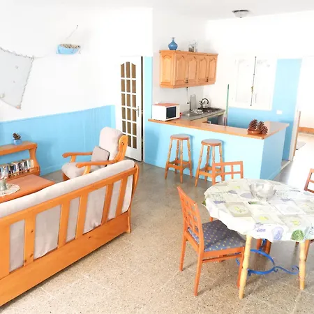 Casa El Mar Pescador * Lomo de Mena